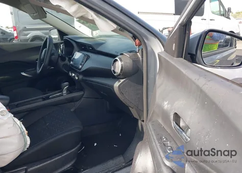 2024 Nissan Kicks Sv Xtronic Cvt z USA, uszkodzony, nr VIN 3N1CP5CV3RL576696